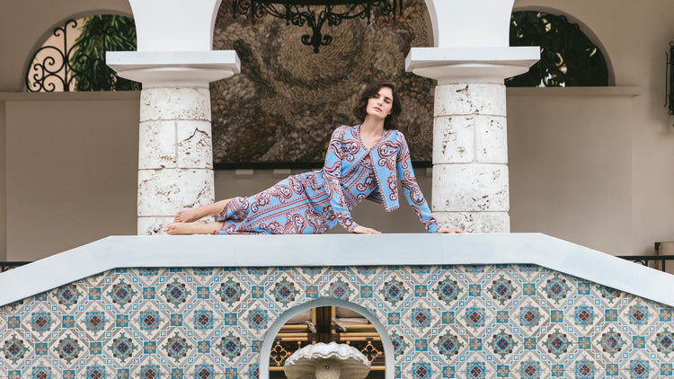cara cara dress Carmen Catalina Olive Nothing is more romantic than the Hutton dress Cara Cara Valencia Printed Fringed