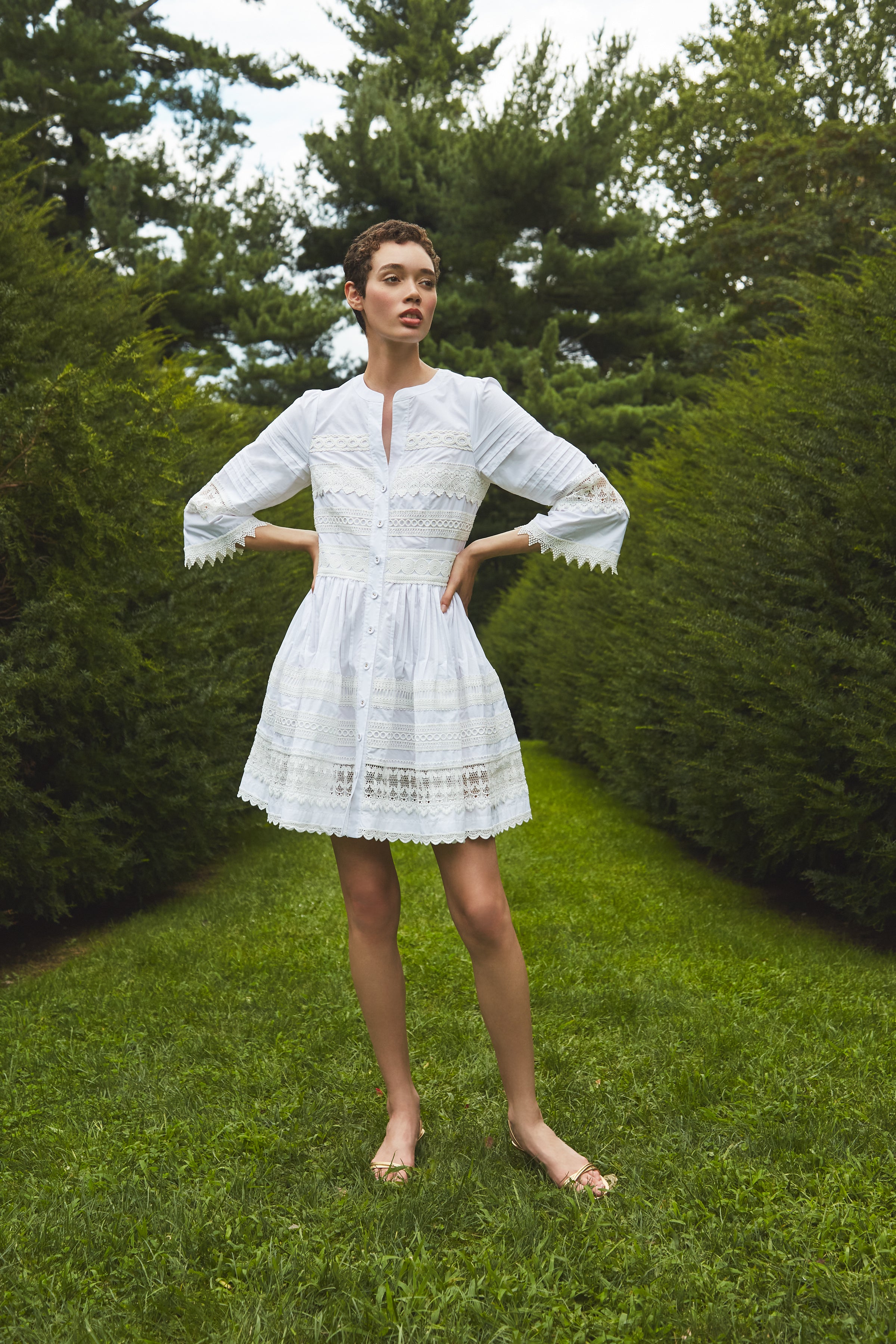 [nuuanu ] / ☆ Cara Mini Dress / White Shop - Dresses - nuuanu